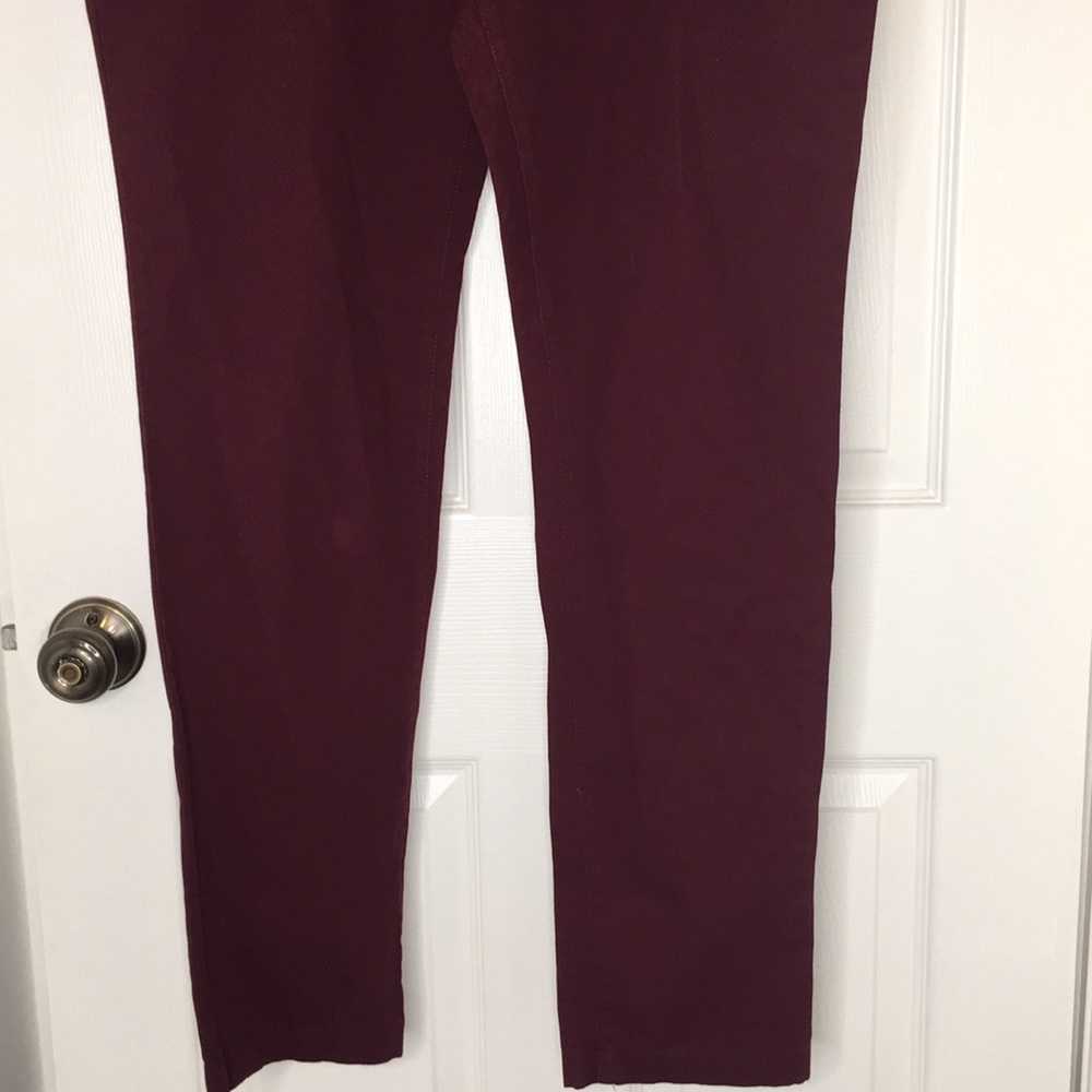 Forever 21 Men’s Burgundy Pants size 33 NWT - Picture 3 of 10